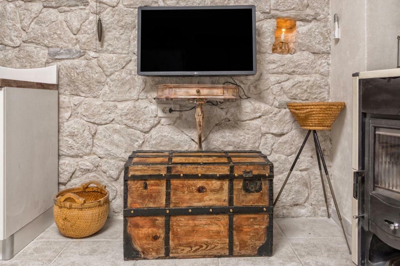 Small House Podgrade Εξωτερικό φωτογραφία