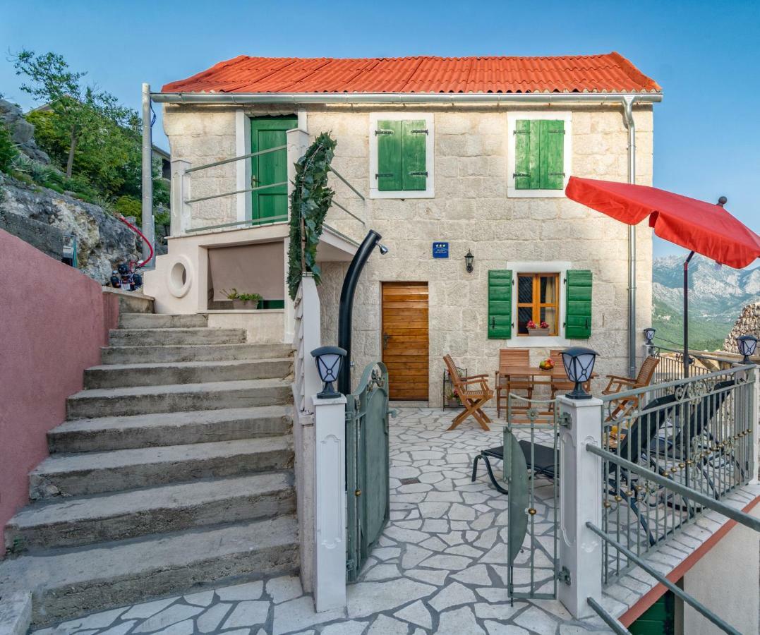 Small House Podgrade Εξωτερικό φωτογραφία